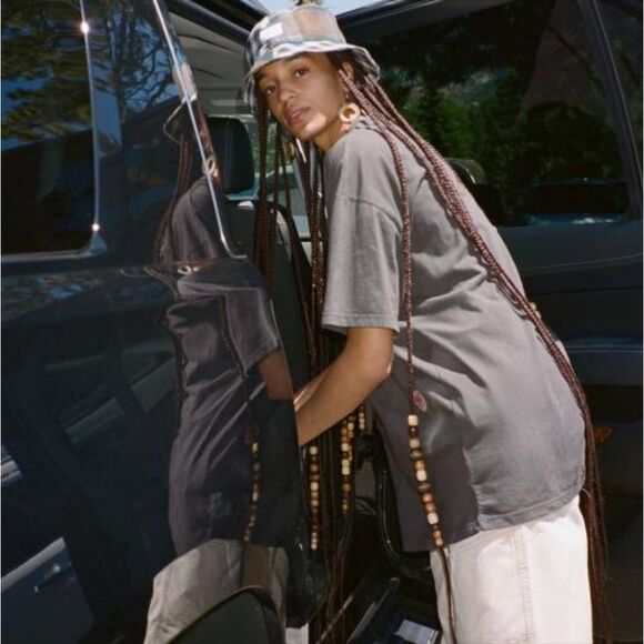 Kimchi Blue brown embroidered oversized t shirt Small - Picture 9 of 10